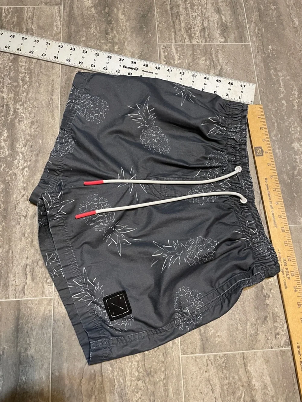 Men's American Eagle Swim Trunks Size Small Black Pineapples Lined